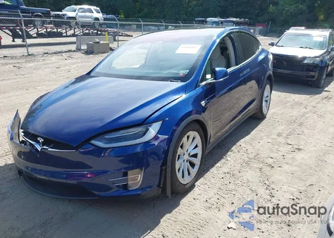 2018 Tesla Model X 100D/75D/P100D из США, поврежденный, VIN 5YJXCDE26JF088188